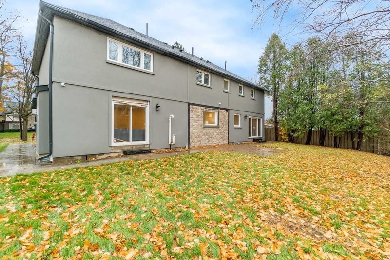 2068 Mississauga Rd, Mississauga, L5H2K6 | Image 2