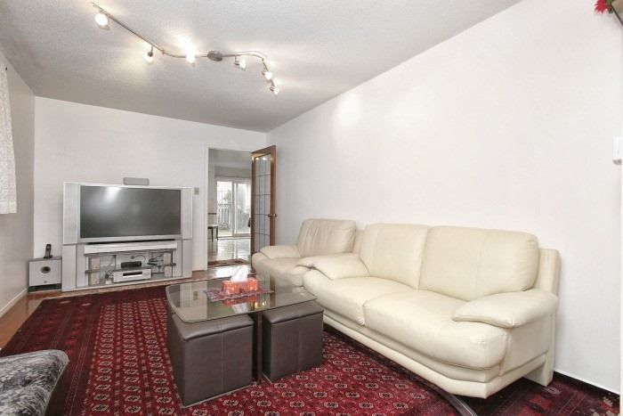 4372 Heathgate Cres, Mississauga, L5R2C1 | Image 3