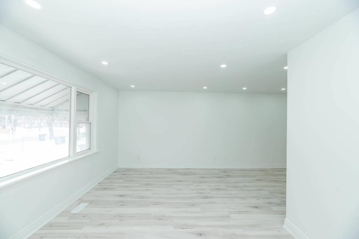 Semi-Detached House sold at 66 Corby Crescent, Brampton, Brampton South, L6Y1H1 - MLS: W4700474