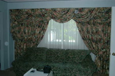 21 Pioneer Ave, Toronto - Mount Dennis image-0-3
