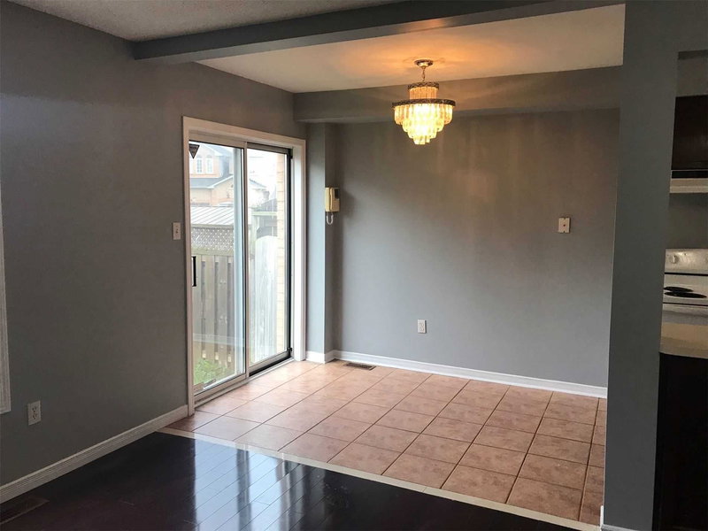 25 Tinsmith St, Brampton, L7A1N1 | Image 2