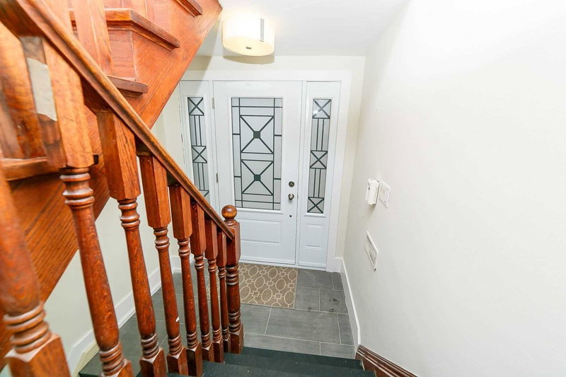 76 Habitant Dr, Toronto, M9M2P2 | Image 3