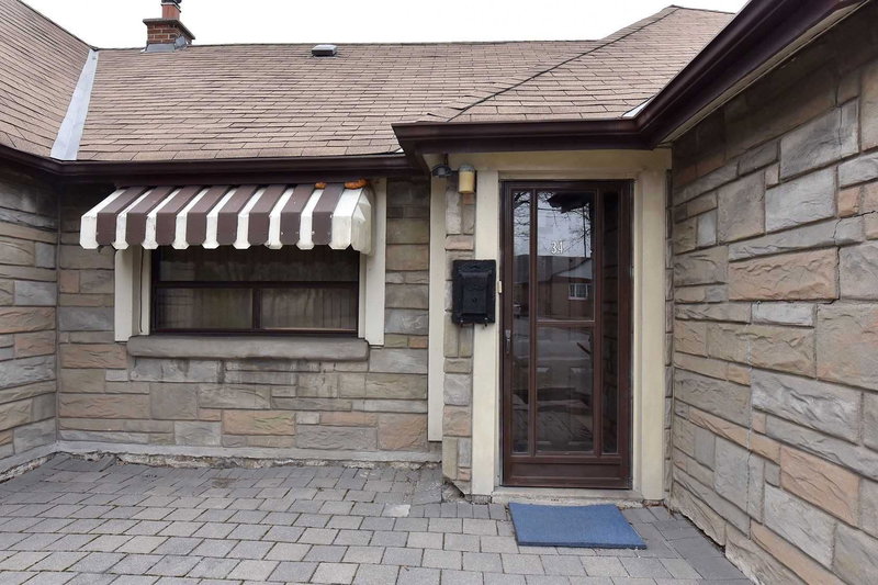 34 Downsview Ave, Toronto, M3M 1C9 | Image 2
