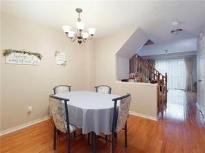 3255 Redpath Circ, Mississauga, L5N8R3 | Image 2