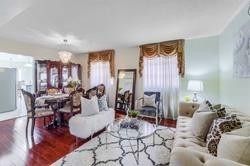 10 Cedarwood Cres, Brampton, L6X4K1 | Image 3