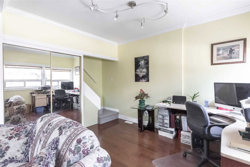 126 Sixteenth St, Toronto, M8V3K1 | Image 3