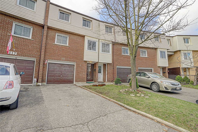 118 - 3175 Kirwin Ave, Mississauga, L5A3M4 | Image 2