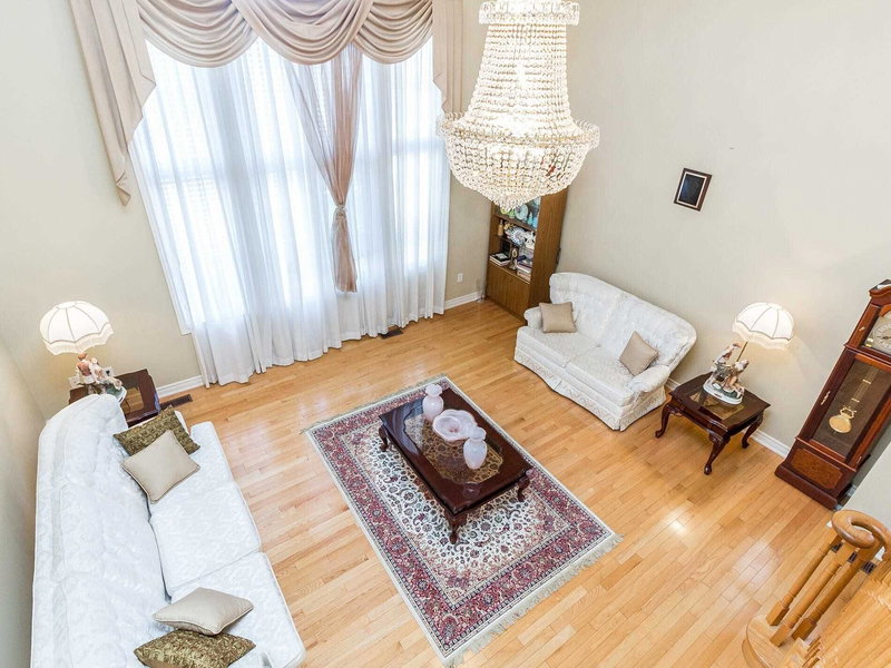 4637 James Austin Dr, Mississauga, L4Z 4G9 | Image 3