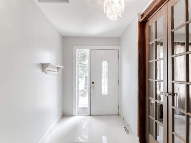 15 Lawrence Ave, Orangeville, L9W1S5 | Image 3