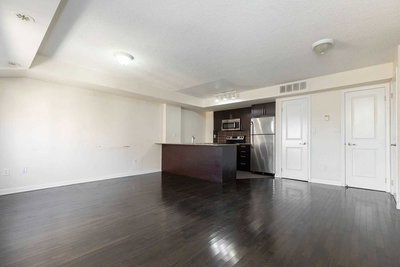 242 - 12 Foundry Ave, Toronto, M6H0A7 | Image 2