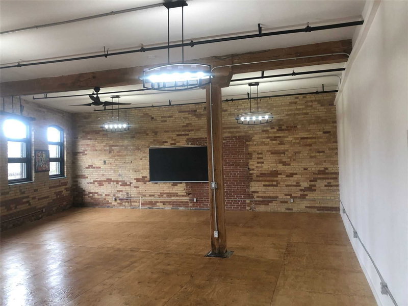 103 - 2480 Dundas St W, Toronto, M6P1W9 | Image 3