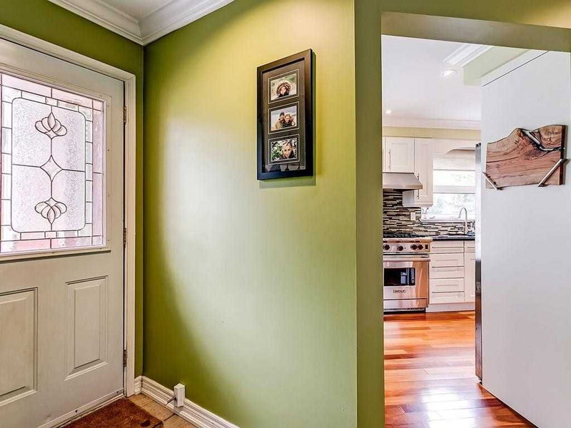 11 - 2065 Sixth Line, Oakville, L6H5R8 | Image 2