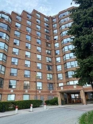 313 - 6 Humberline Dr, Toronto, M9W6X8 | Image 2