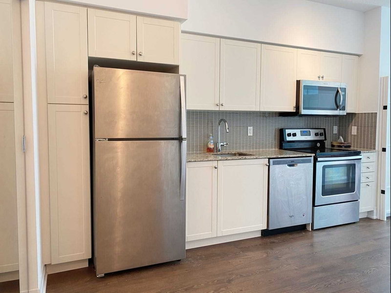 306 - 55 Speers Rd, Oakville, L6K0H9 | Image 2