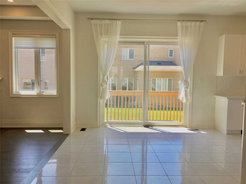 3226 William Rose Way, Oakville, L6H0T6 | Image 2