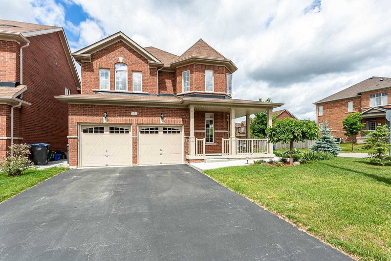2 Bryony Rd, Brampton, L7A0W3 | Image 2