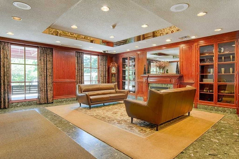 Lph4 - 880 Dundas St W, Mississauga, L5C4H3 | Image 3