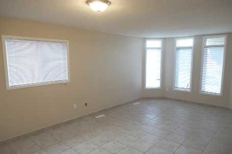 110 Springview Dr, Brampton, L6X4L1 | Image 2