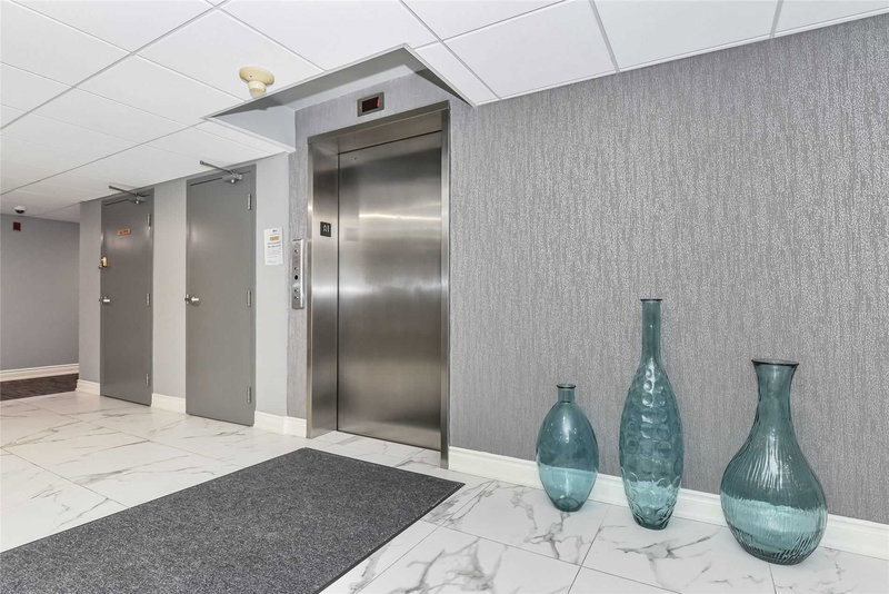 211 - 3499 Upper Middle Rd, Burlington, L7M4C6 | Image 2