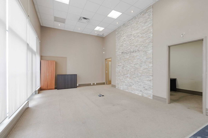 119 - 1900 Fowler Dr, Mississauga, L5K0A1 | Image 3