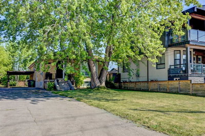 194 Gary Drive, Toronto, Ontario image-0-3