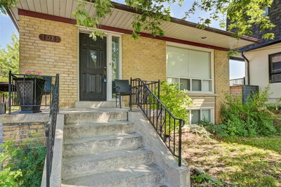 194 Gary Drive, Toronto, Ontario image-0-4