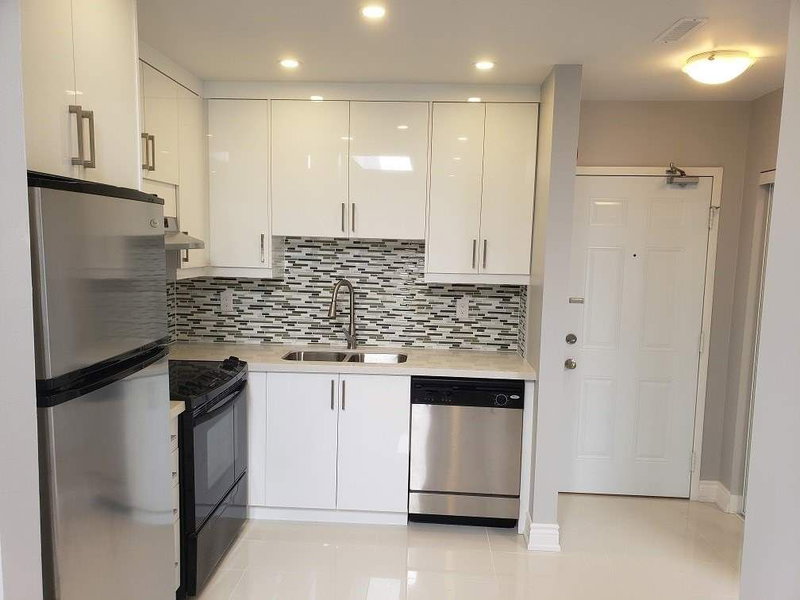 3 - 379 Jane St, Toronto, M6S3Z3 | Image 2