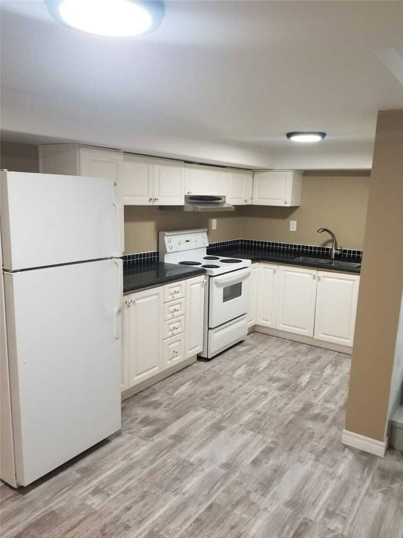 20 Plover Pl, Brampton, L6W4C5 | Image 3