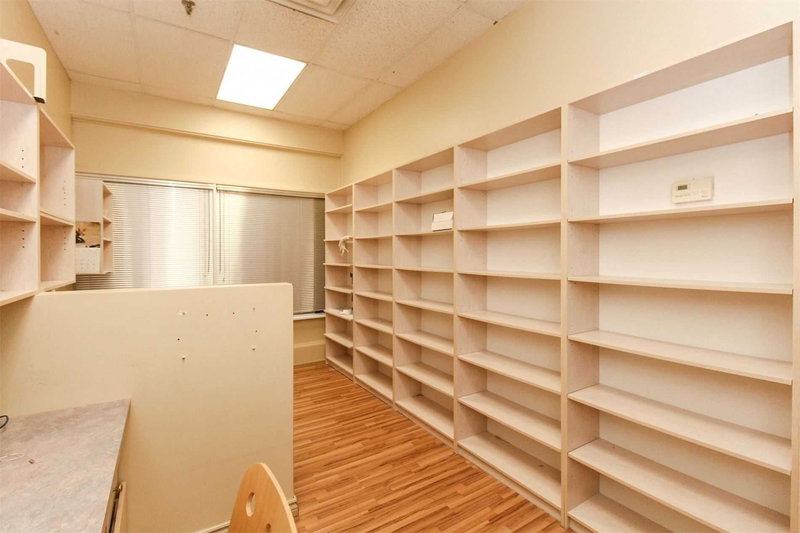 E6 - 18 King St E, Caledon, L7E 1E8 | Image 3