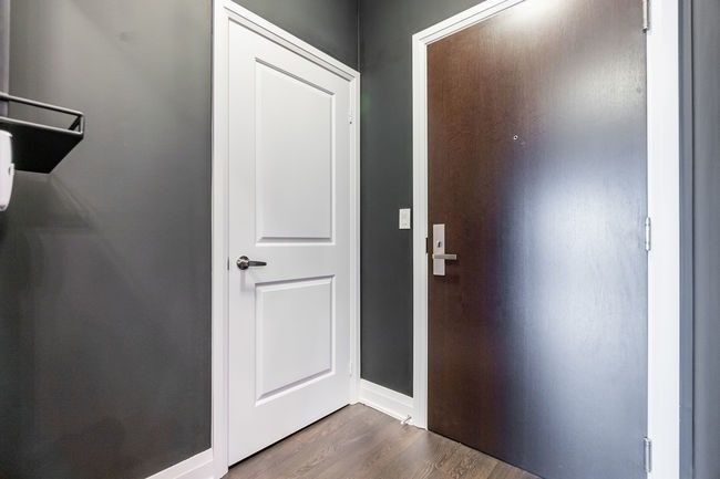 Room1