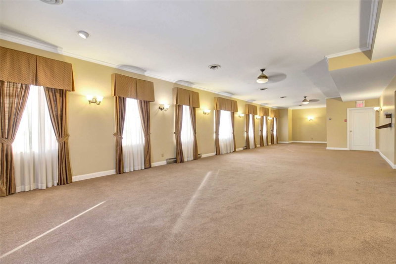 1812 Eglinton Ave W, Toronto, M6E2H6 | Image 2