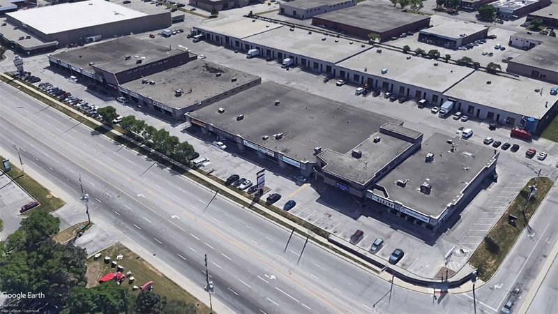 5 - 1260 Eglinton Ave E, Mississauga, L4W1K8 | Image 3