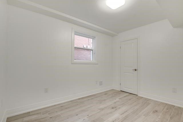 Lower - 148 Portland St, Toronto, M8Y1B2 | Image 2
