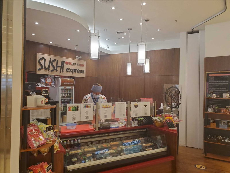 777 Guelph Line, Burlington, L7R3N4L | Image 2