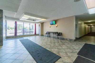 Unit 1910 — 17 Knightsbridge Rd, Brampton - Queen Street Corridor image-0-4