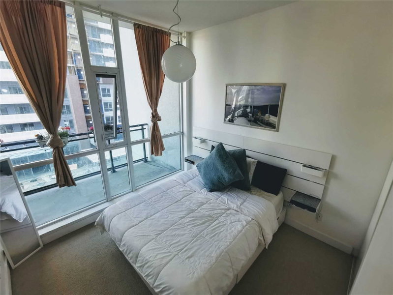 Room1