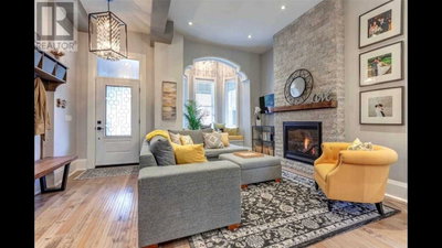 Semi-Detached House leased at 48 Lansdowne Avenue, Toronto, Ontario, M6K2V8 - Roncesvalles - MLS: W4885382