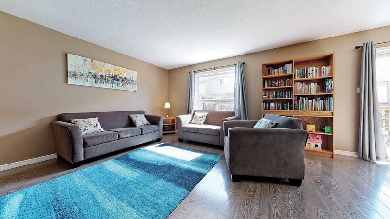 56 - 31 Parkview Dr, Orangeville, L9W4J1 | Image 3