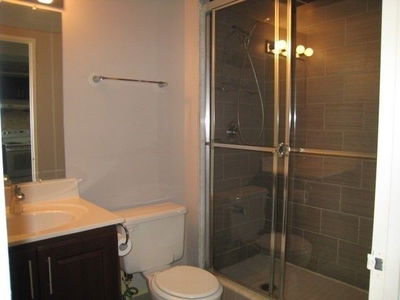 Unit 701 — 250 Webb Dr, Mississauga - City Centre image-0-4