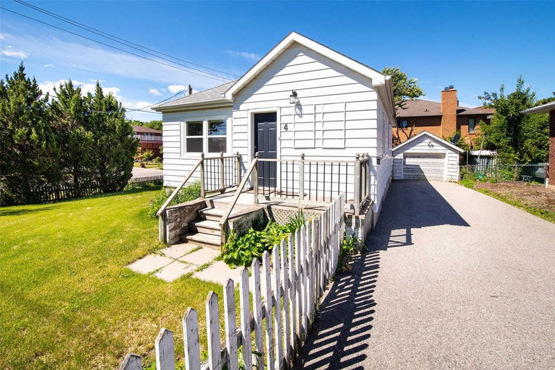 Upper - 4 Larchmere Ave, Toronto, M9L2N1 | Image 2