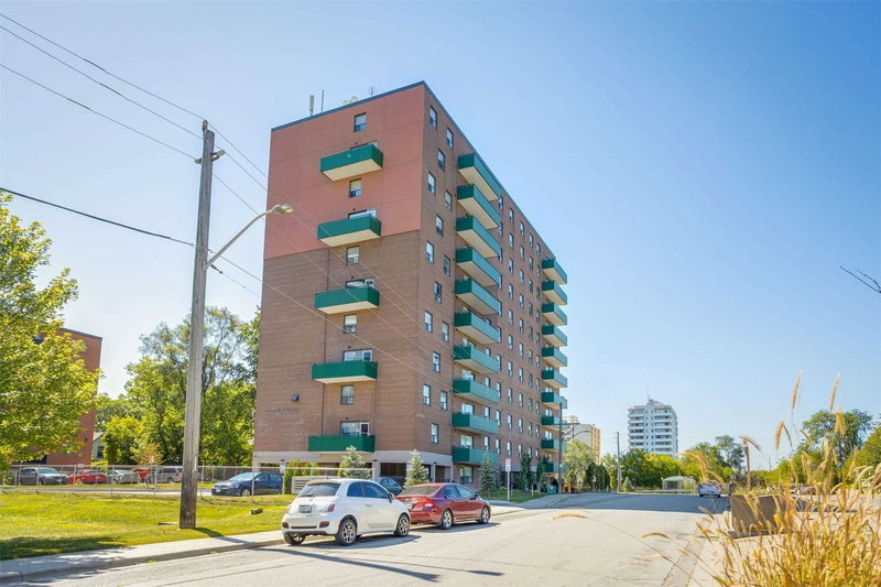 1004 - 49 Queen St E, Mississauga, L5G4N6 | Image 2
