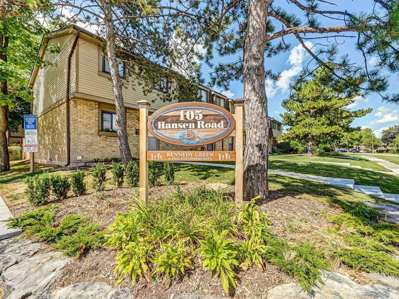 102 - 105 Hansen Rd N, Brampton, L6V 3C9 | Image 3
