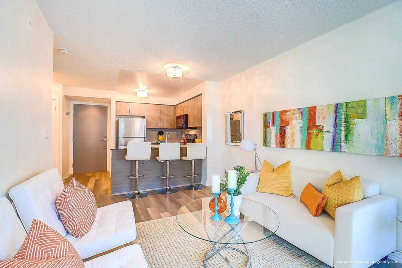 221 - 80 Esther Lorrie Dr, Toronto, M9W0C6 | Image 3