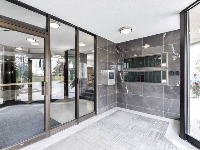 1901 - 8 Lisa St, Brampton, L6T4S6 | Image 2