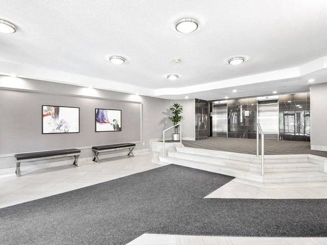 1901 - 8 Lisa St, Brampton, L6T4S6 | Image 3