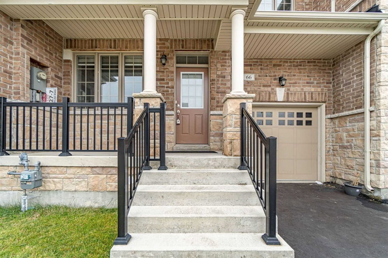 66 Zelda Rd, Brampton, L6R3V4 | Image 2