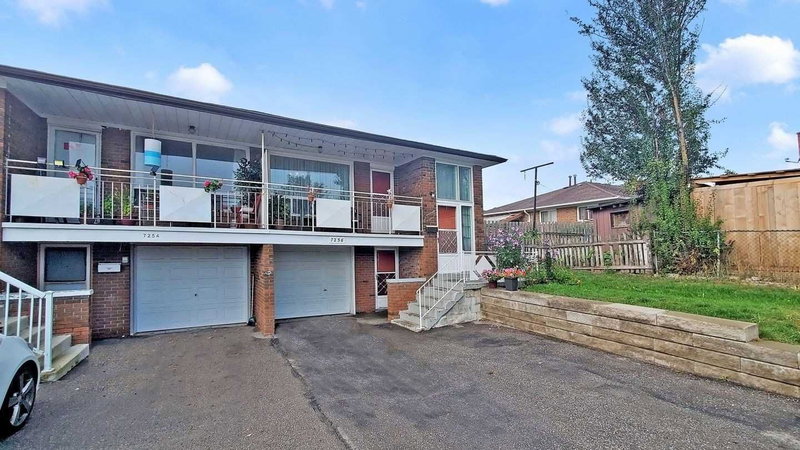 7256 Lancaster Ave S, Mississauga, L4T2L6 | Image 2
