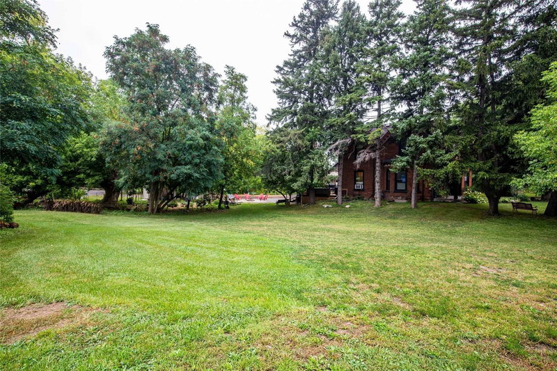 3007 Dundas St, Burlington, L7R3X4 | Image 2