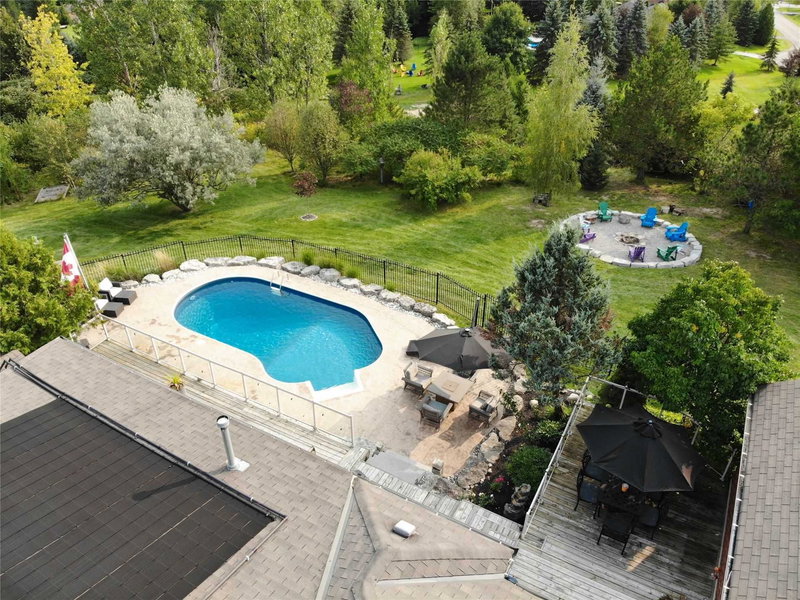 11132 Mcfarland Crt, Milton, L0P1B0 | Image 2