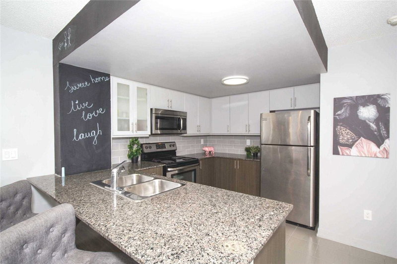 114 - 812 Lansdowne Ave, Toronto, M6H4K5 | Image 2